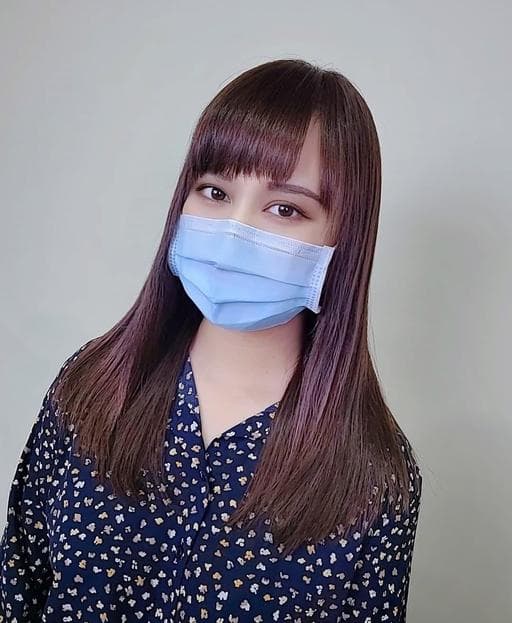 女生中長髮、燙直、女生燙髮