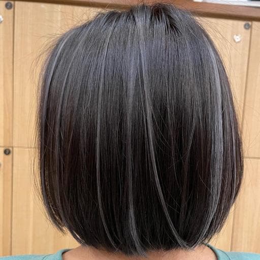 女生短髮、長瀏海、女生染髮