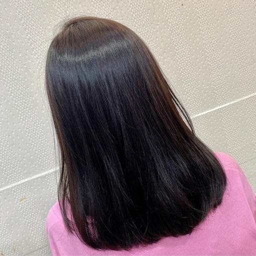 女生中長髮、長瀏海、女生染髮