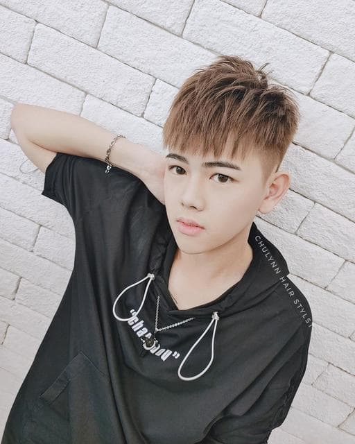 設計染、男生短髮、男生Undercut