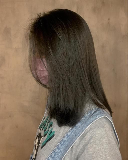 長瀏海、女生過肩長髮、霧面質感