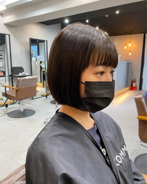 女生短髮、燙直、質感溫塑