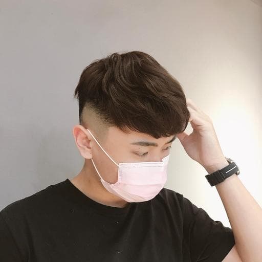 男生短髮、短瀏海、男生染髮