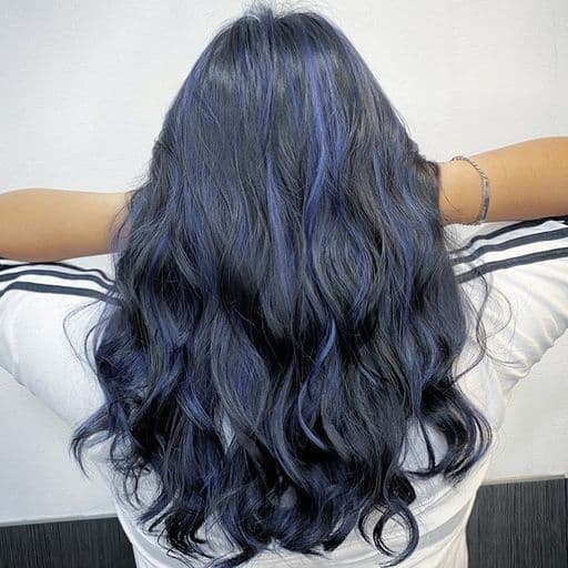 女生長髮、長瀏海、女生染髮