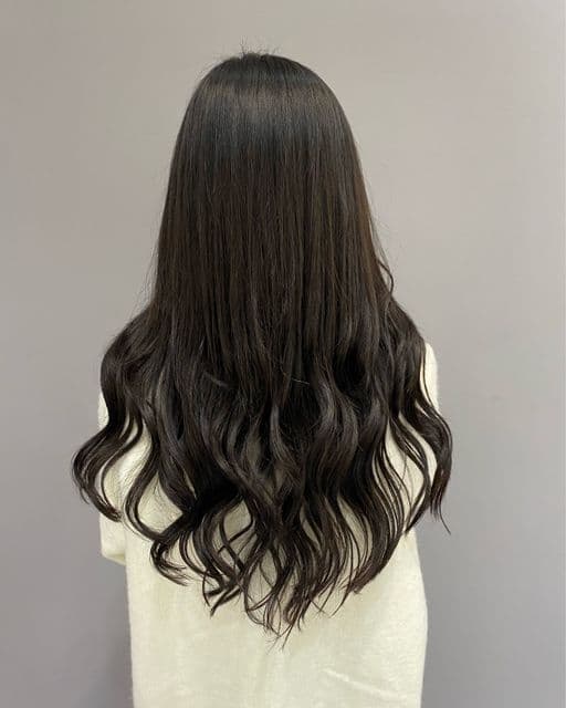 女生長髮、電棒造型、大竹美髮