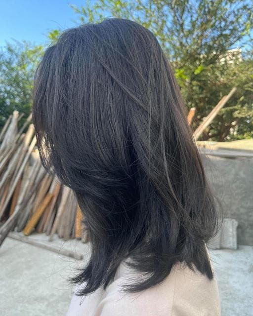 女生中長髮、霧面質感、女生染髮