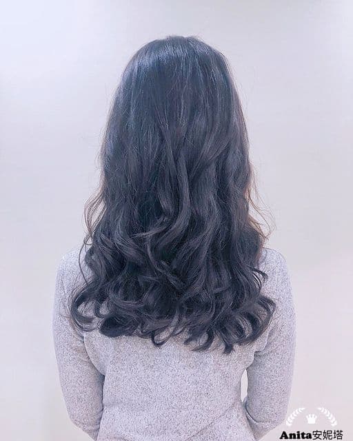 女生長髮、長瀏海、女生燙髮