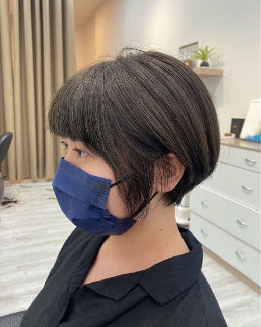 女生短髮、短瀏海、女生染髮