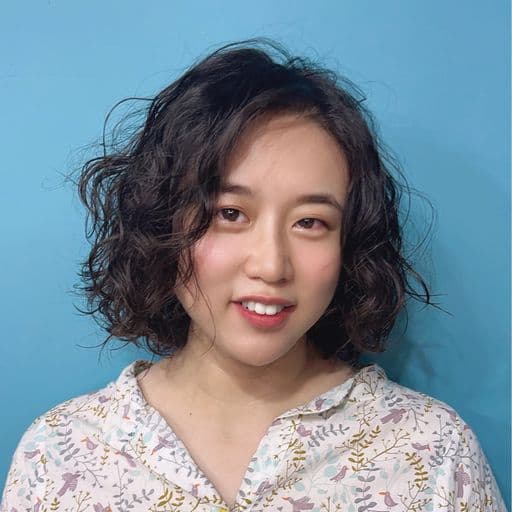 女生短髮、短瀏海、女生燙髮