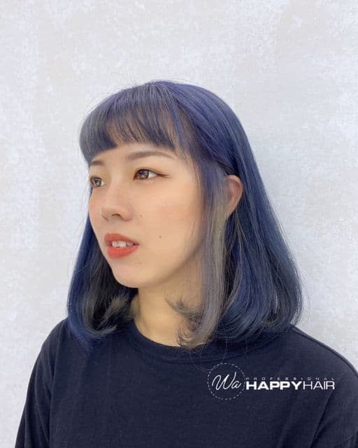 女生中長髮、短瀏海、女生染髮