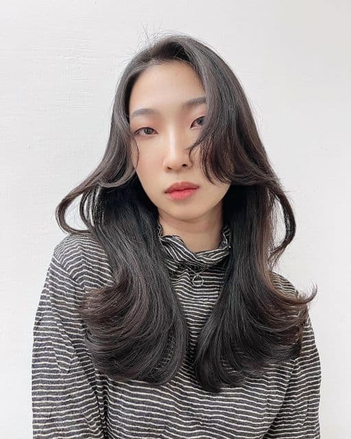 女生長髮、長瀏海、女生燙髮