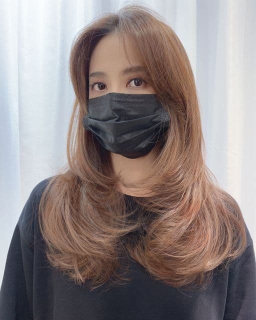女生長髮、長瀏海、女生染髮