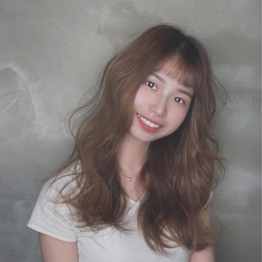女生長髮、短瀏海、女生染髮