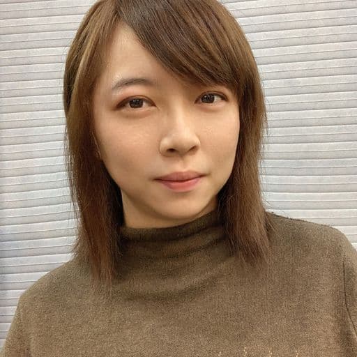 女生中長髮、短髮女神系、燙髮