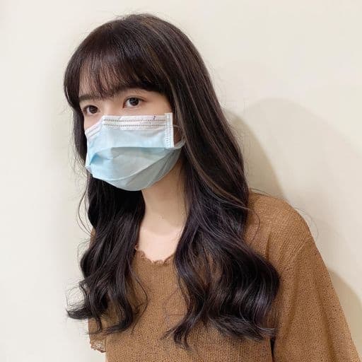 女生長髮、短瀏海、女生染髮