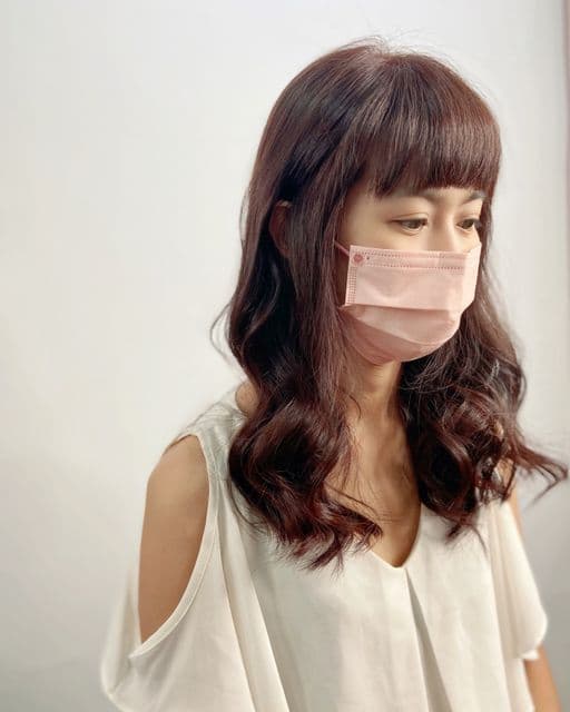 女生長髮、短瀏海、女生染髮