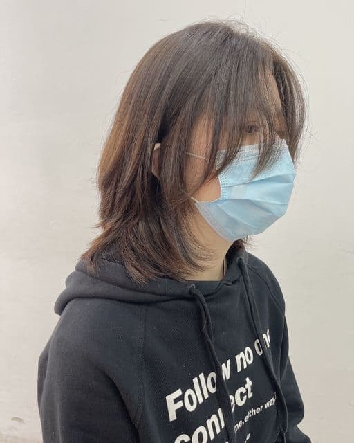 女生中長髮、長瀏海、女生染髮