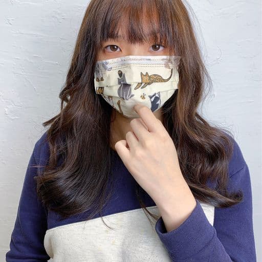 女生長髮、短瀏海、鬆軟捲度