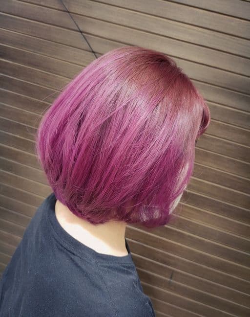 女生漂髮、奶茶灰、撩耳齊短髮