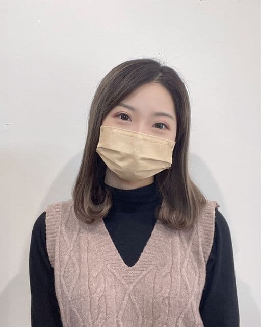 隱藏式挑染、女生短卷髮-(耳下肩上)、設計染