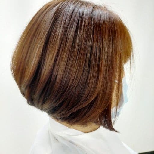 女生短髮、長瀏海、圓臉