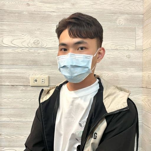 男士逗號瀏海、男生韓系紋理燙、韓系歐巴髮型