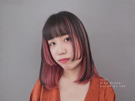 女生中長髮、短瀏海、女生染髮