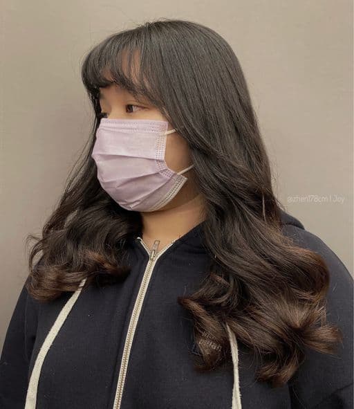 女生長髮、短瀏海、女生燙髮