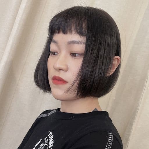 女生短髮、短瀏海、女生染髮