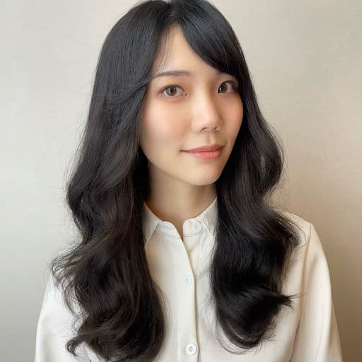 女生長髮、長瀏海、女生燙髮