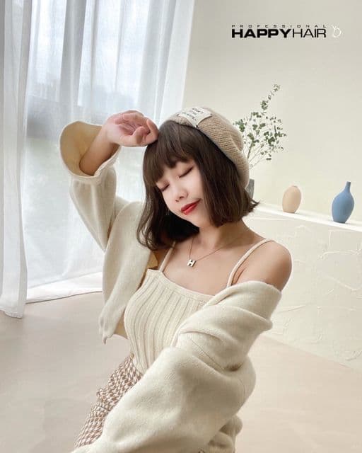女生短髮、短瀏海、女生染髮