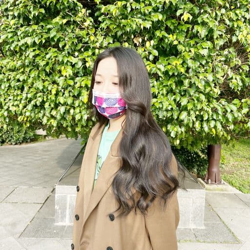 女生長髮、女生染髮、不用漂髮