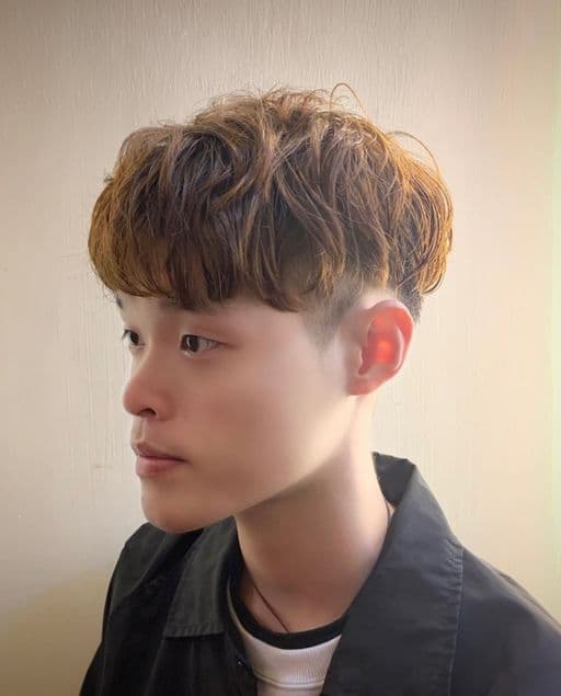 男生短髮、短瀏海、男生染髮