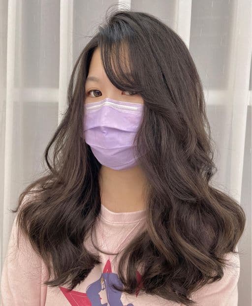 女生長髮、長瀏海、女生染髮