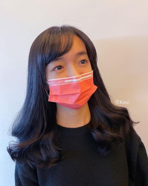 女生長髮、短瀏海、質感溫塑