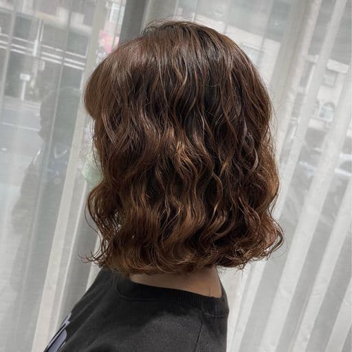 女生中長髮、女生燙髮、溫塑燙