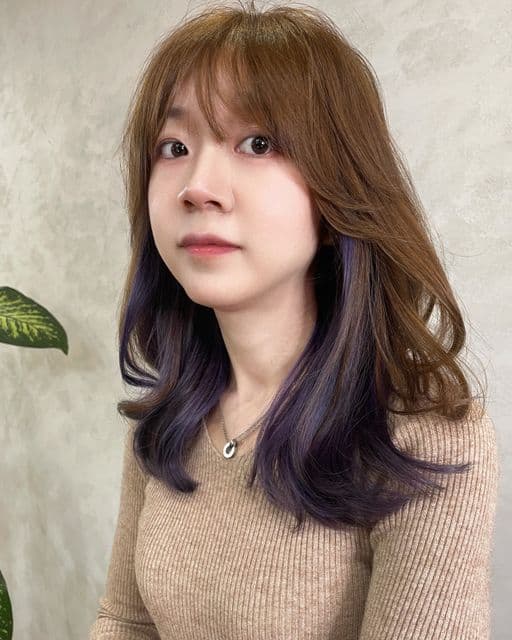 女生中長髮、長瀏海、女生染髮