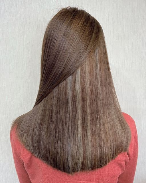 女生長髮、女生染髮、漂色