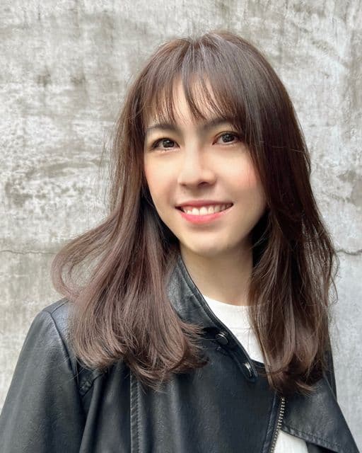 女生長髮、短瀏海、女生染髮