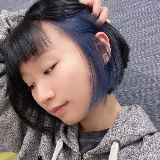 女生短髮、女生染髮、漂色