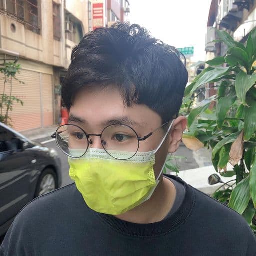 男生短髮、短瀏海、男生燙髮