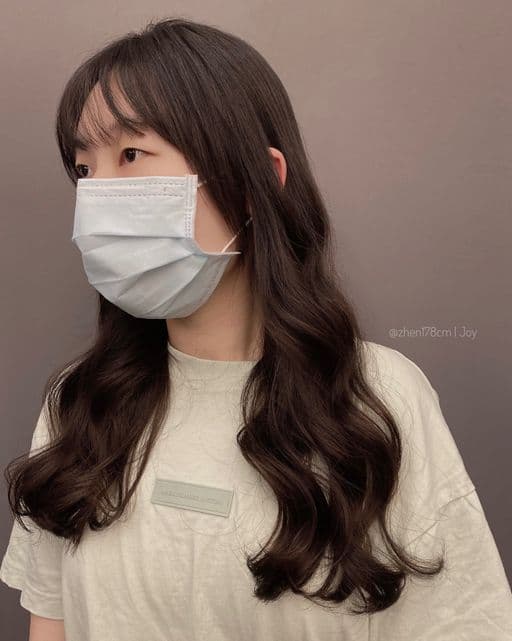 女生長髮、短瀏海、女生燙髮
