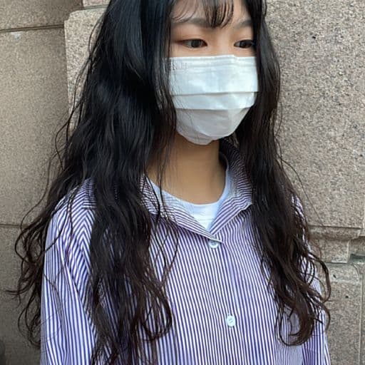 女生長髮、短瀏海、女生燙髮
