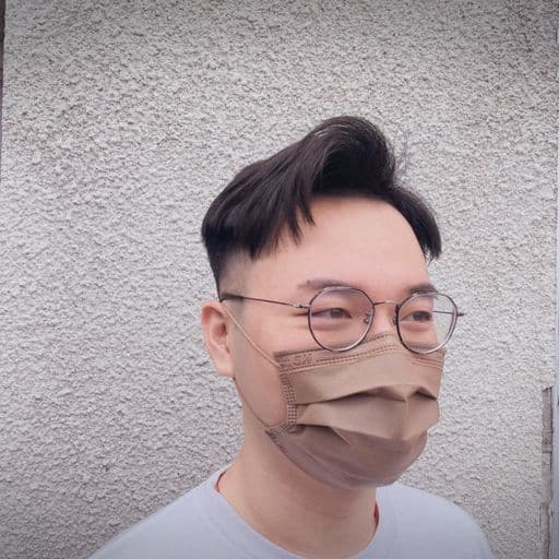 男生短髮、短瀏海、長臉