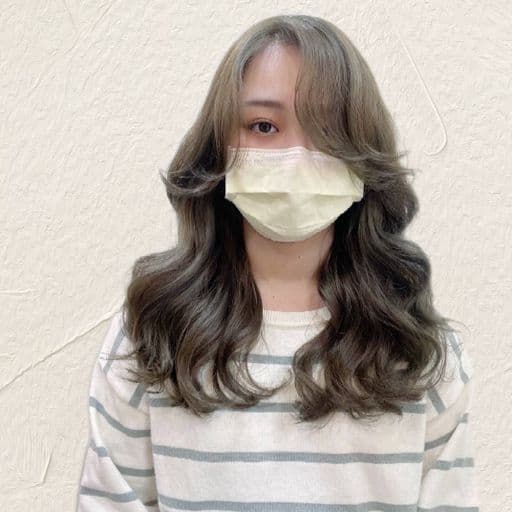 女生長髮、長瀏海、女生染髮