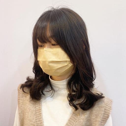 女生長髮、短瀏海、女生燙髮