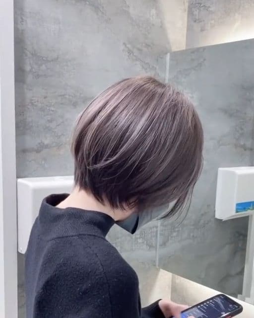 女生中長髮、女生染髮、漂色