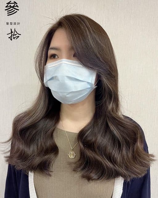 女生長髮、長瀏海、女生染髮