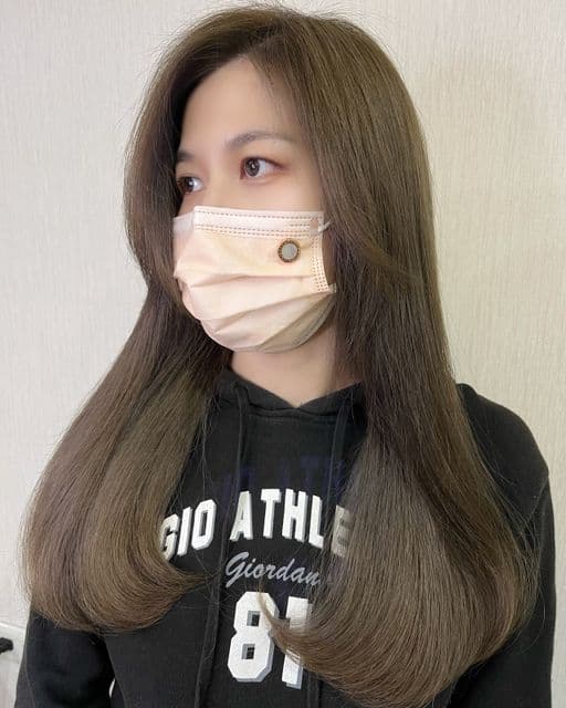 女生長髮、長瀏海、女生染髮