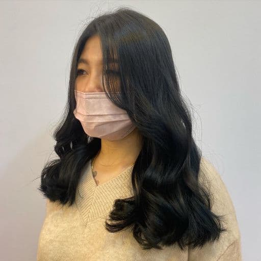 女生長髮、長瀏海、女生染髮